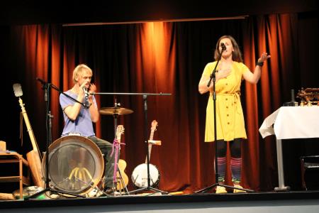 Čarobni svet ljudske pesmi in glasbil, foto JSKD OI Trebnje (3)